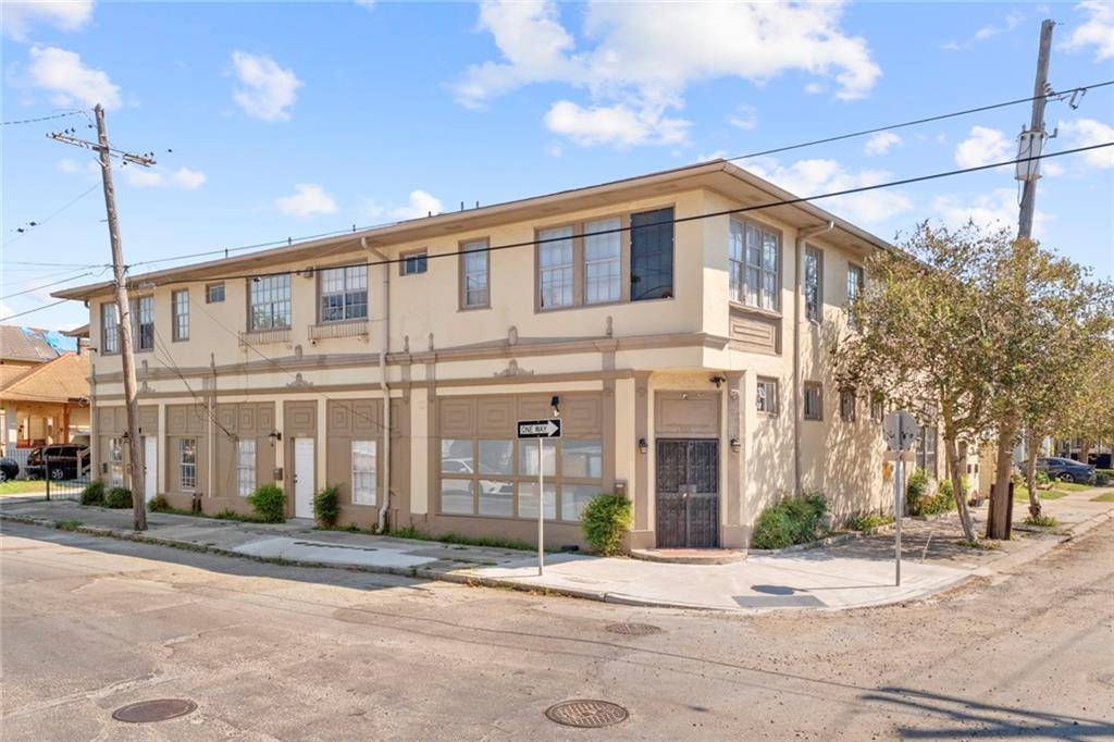 New Orleans, LA 70125,2801 BROADWAY ST