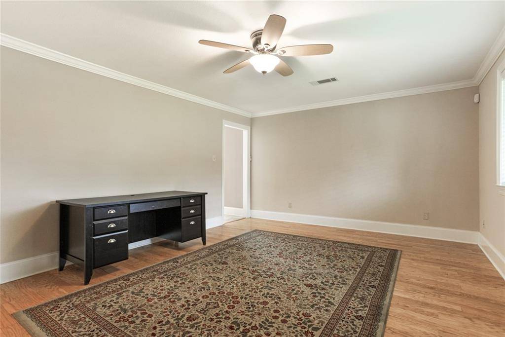 Metairie, LA 70006,5012 ANTONINI DR