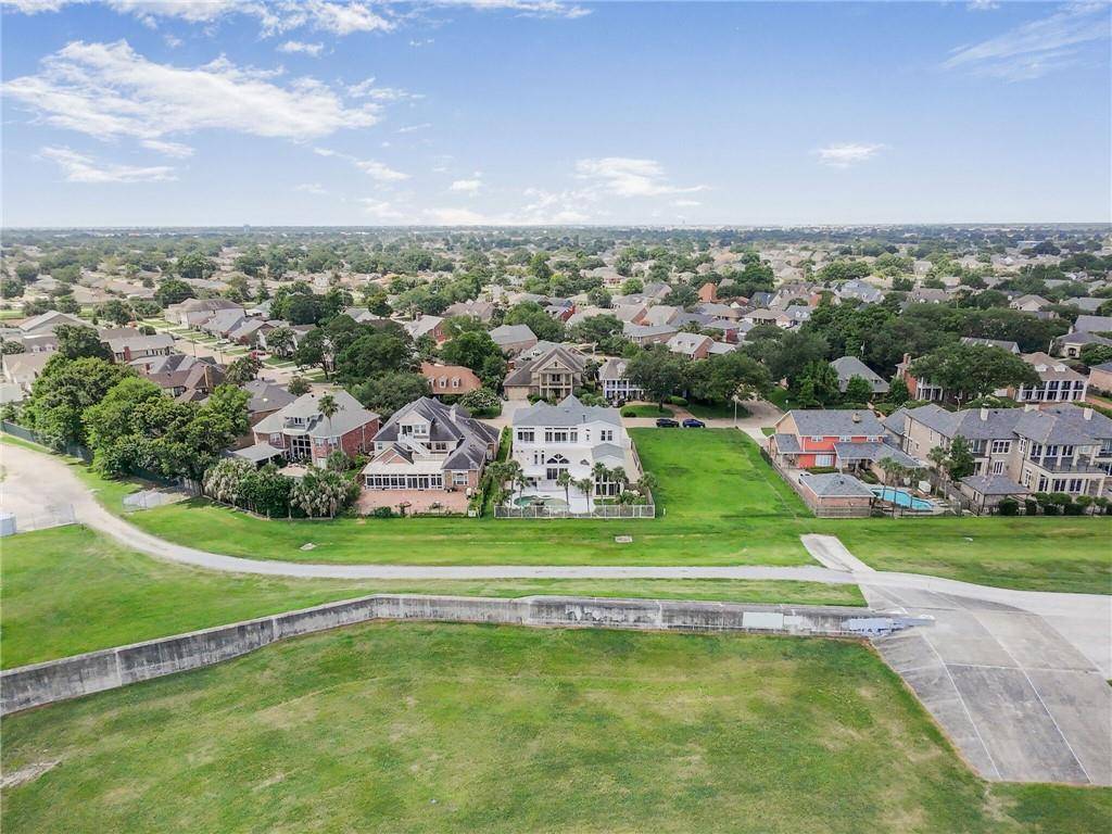 Metairie, LA 70003,3128 PALM VISTA DR