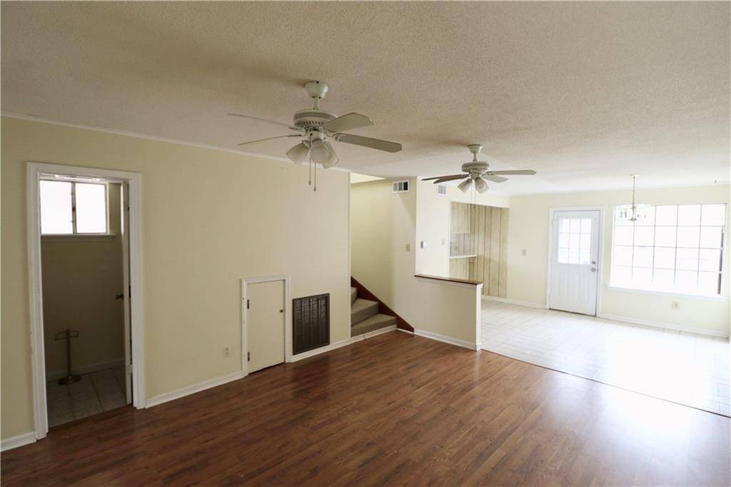 Metairie, LA 70001,3311 N W METAIRIE AVE