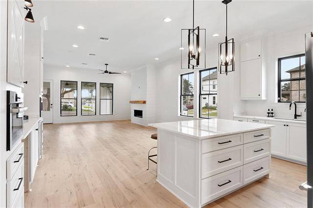 Metairie, LA 70005,1401 SEMINOLE ST