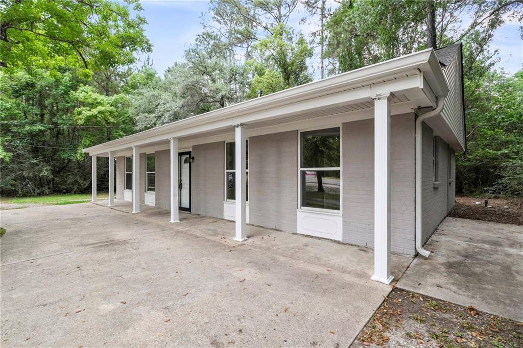 Lacombe, LA 70445,30143 HIGHWAY 190 HWY