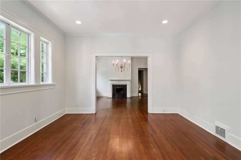 New Orleans, LA 70115,1665 DUFOSSAT ST