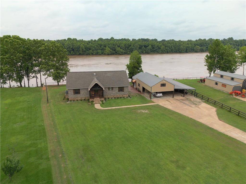 Marksville, LA 71351,272 LUCY BELLE DR