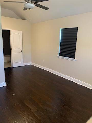 Chalmette, LA 70043,213 4TH ST