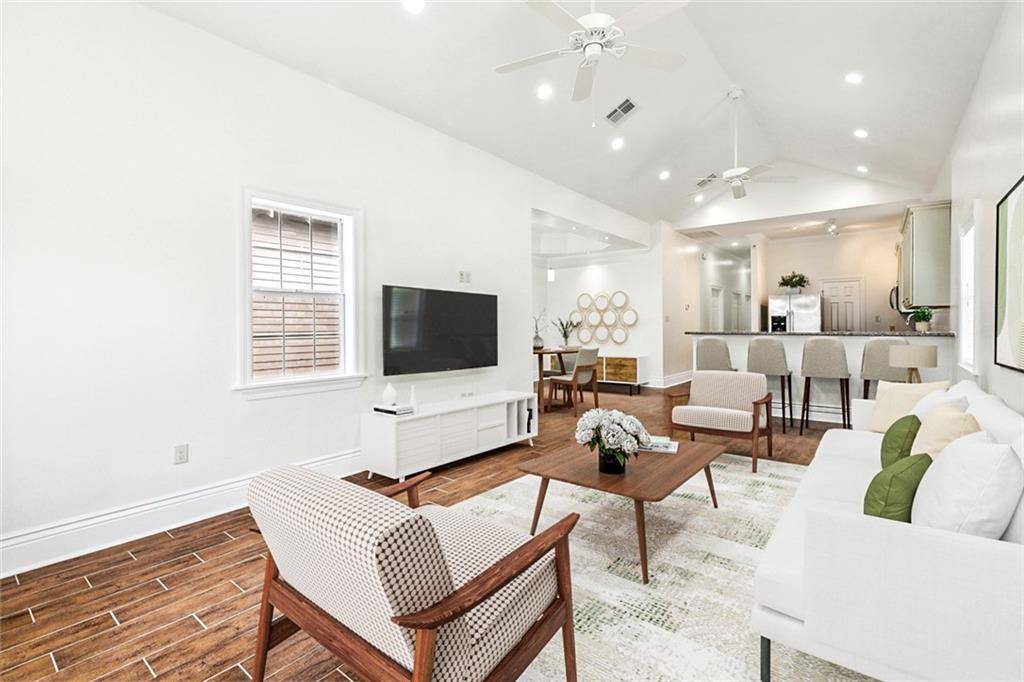 New Orleans, LA 70125,3316 CALHOUN ST