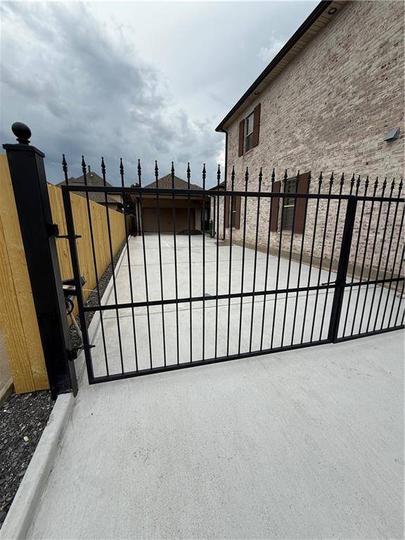 Kenner, LA 70065,205 BAYOU GENTILLY LN