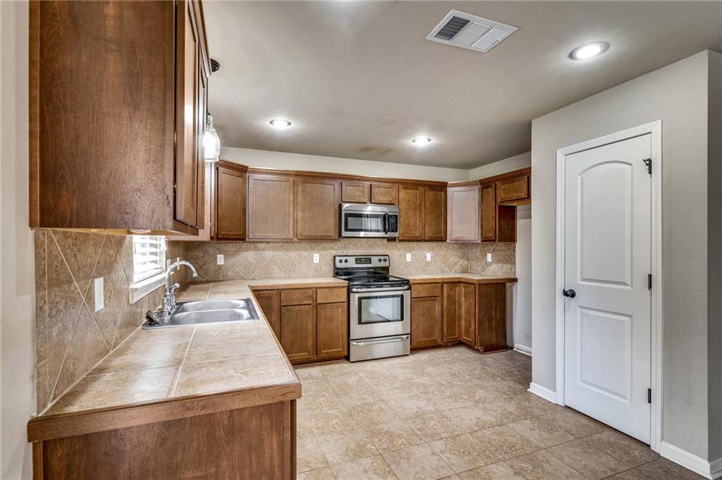 Hammond, LA 70403,42169 BROADWALK AVE