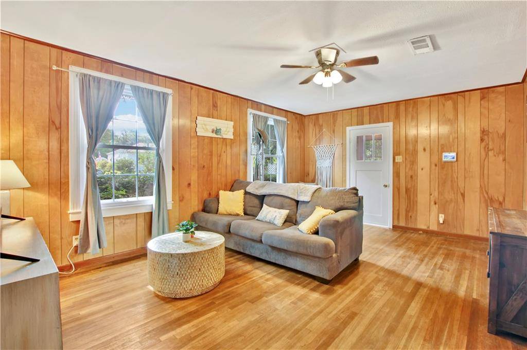 Leesville, LA 71446,803 MARVIN AVE