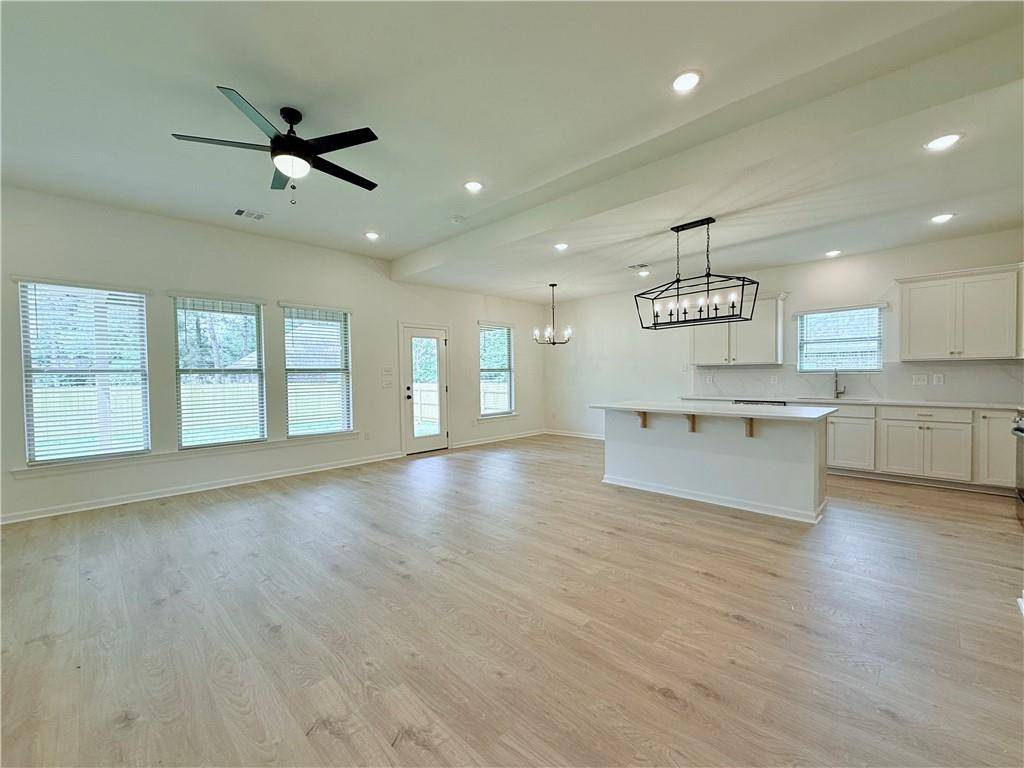 Ponchatoula, LA 70454,23585 EAGLE DR