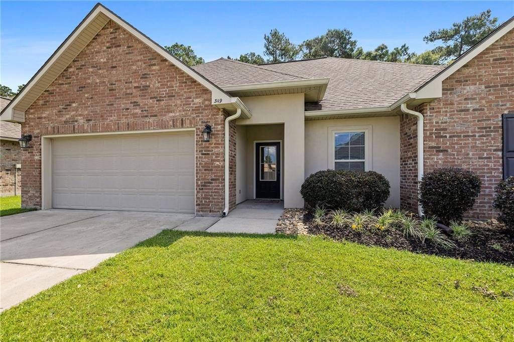 Ponchatoula, LA 70454,349 BRISTLE PINE DR