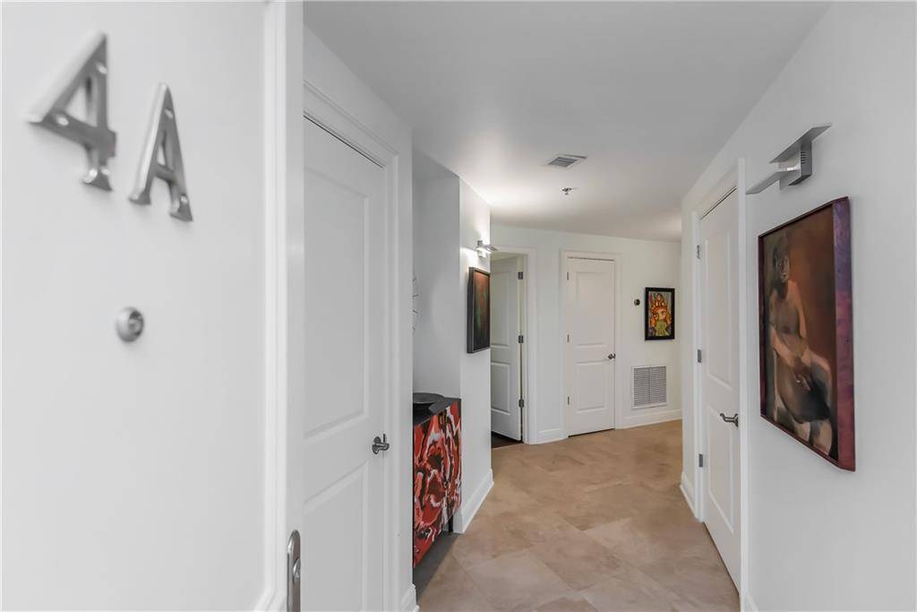 Metairie, LA 70002,3901 RIDGELAKE DR #4A