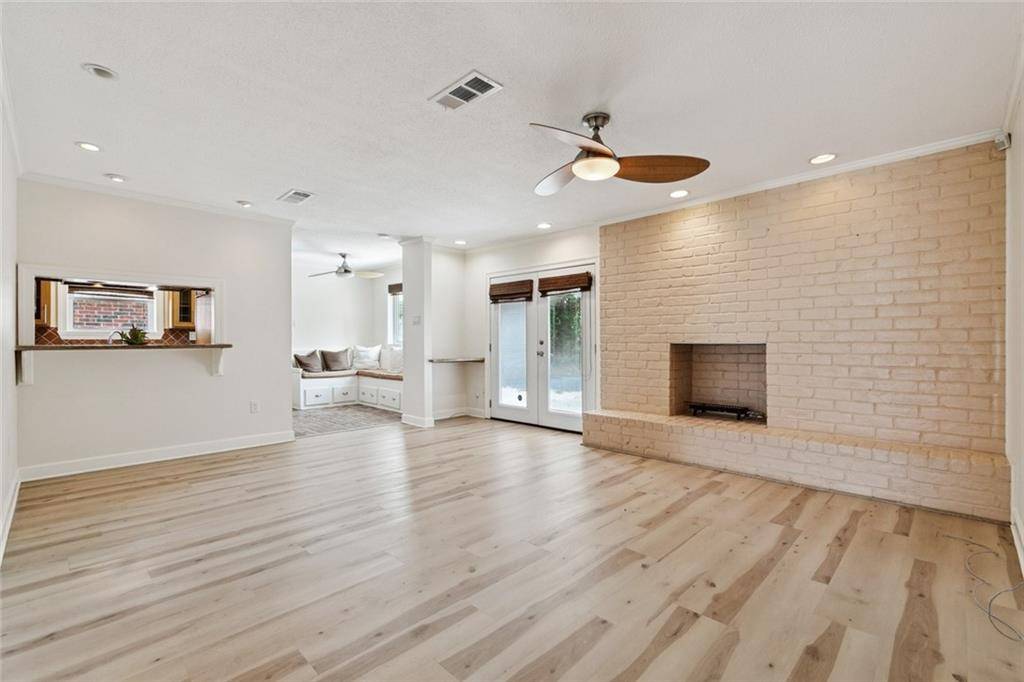 Metairie, LA 70003,4517 BISSONET DR