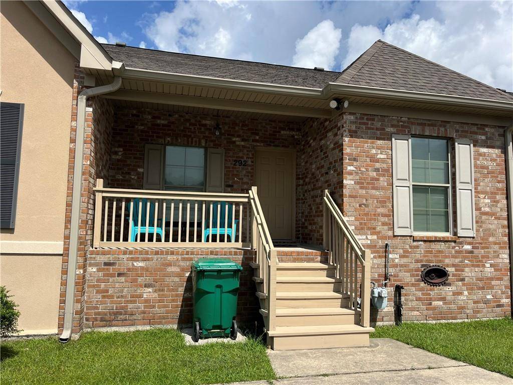 Slidell, LA 70461,292 BELLA SERA LN