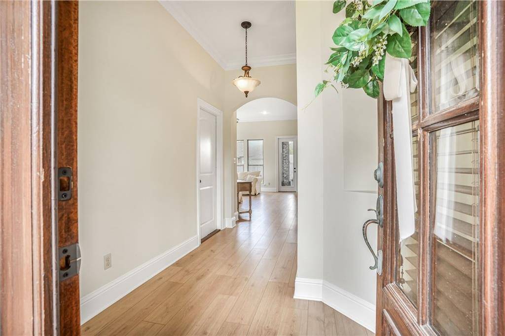 Madisonville, LA 70447,163 FAYEDAYE DR