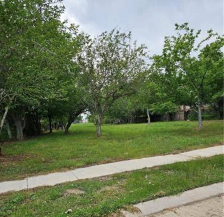 New Orleans, LA 70126,6850 E CORONET CT