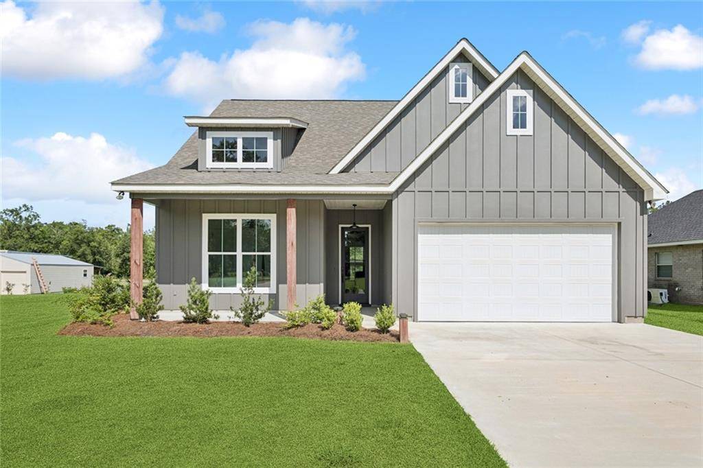 Springfield, LA 70462,20240 FAIRWAY DR