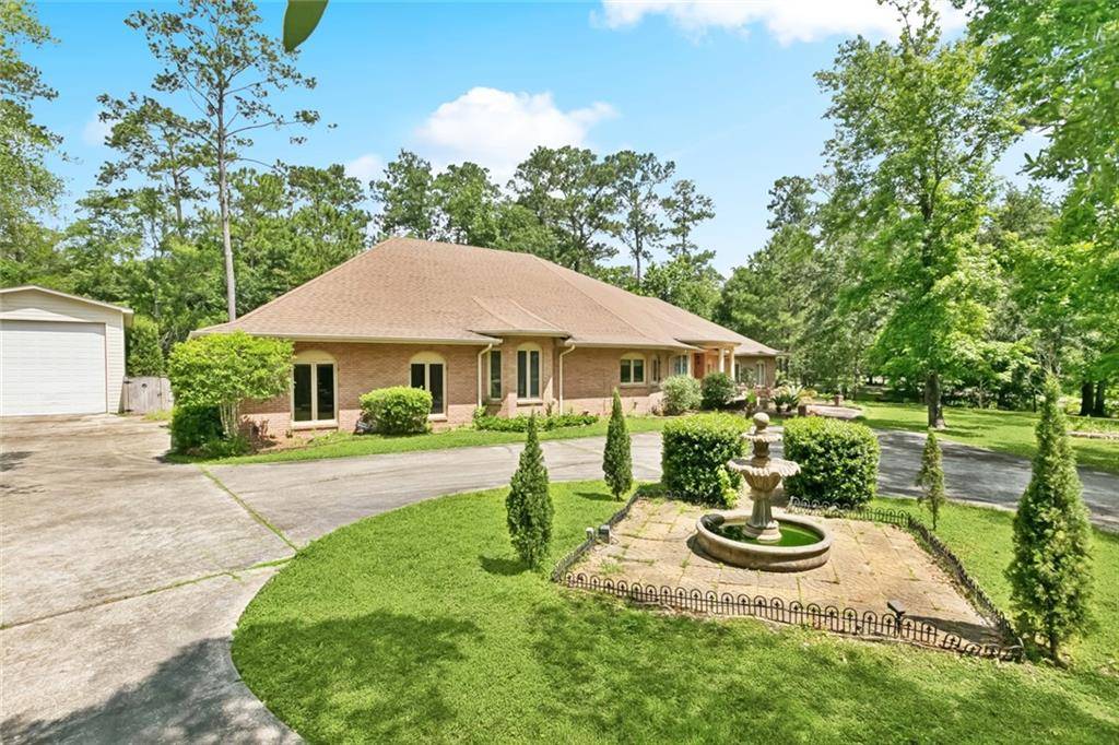 Pearl River, LA 70452,704 ASHLAND DR