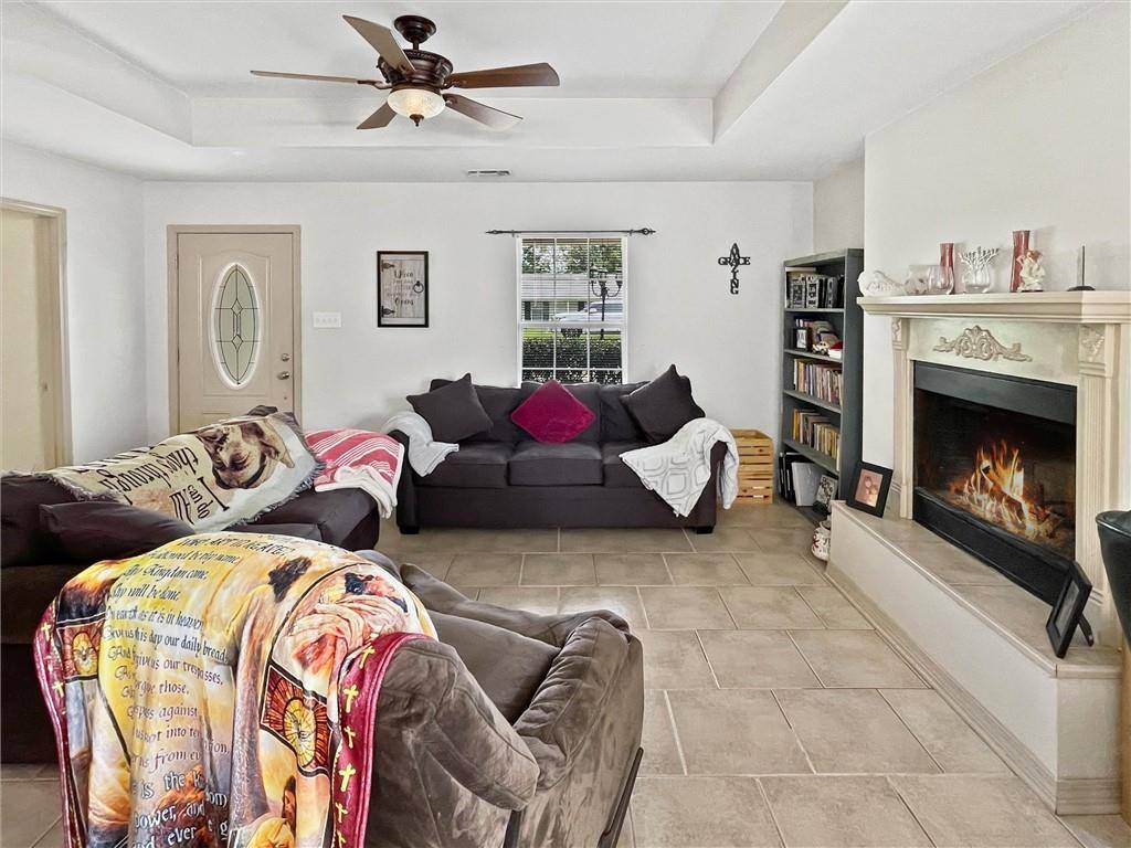 Slidell, LA 70460,2411 JAY ST