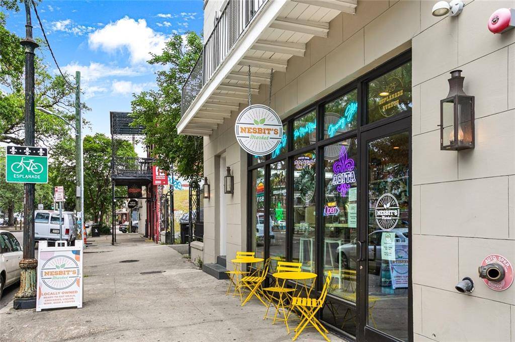 New Orleans, LA 70116,427 ESPLANADE AVE #104