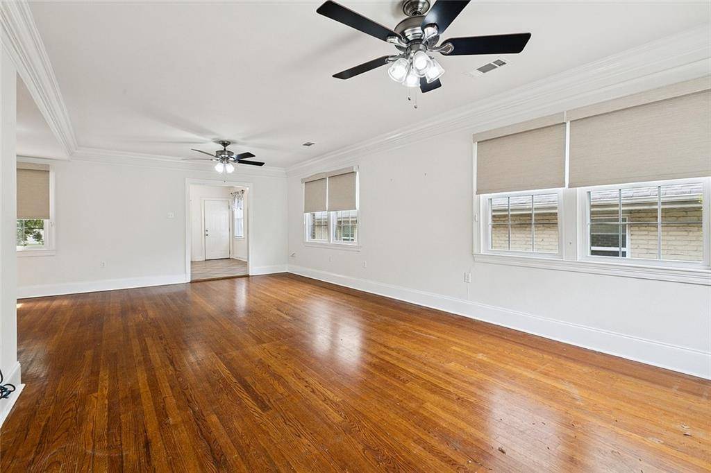New Orleans, LA 70124,6316 CANAL BLVD