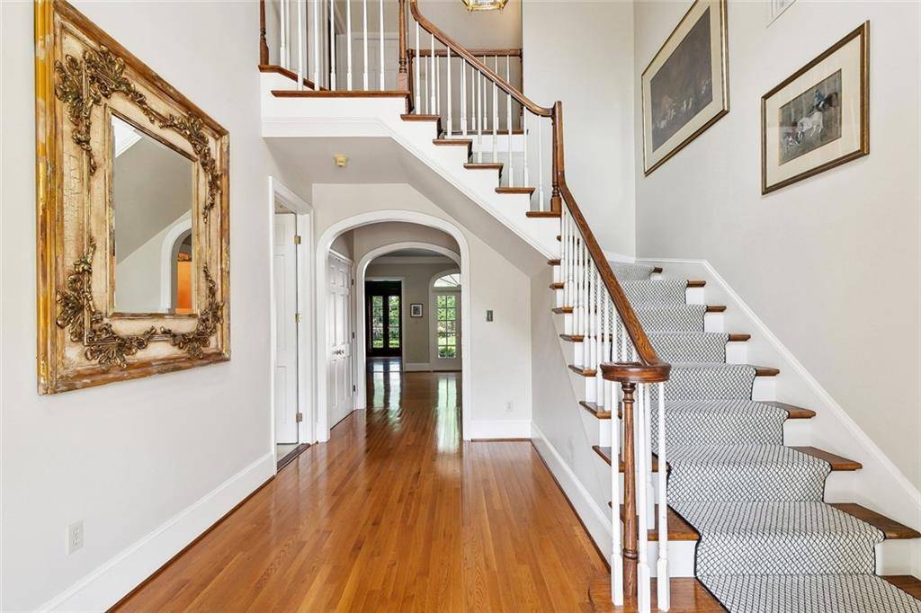 River Ridge, LA 70123,9816 ELM PL