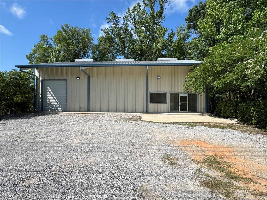Covington, LA 70433,1655 COLLINS BLVD