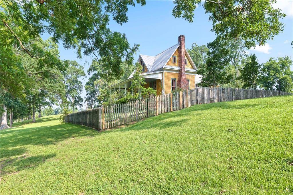 St Martinville, LA 70582,1219 LADY OF THE LAKE RD