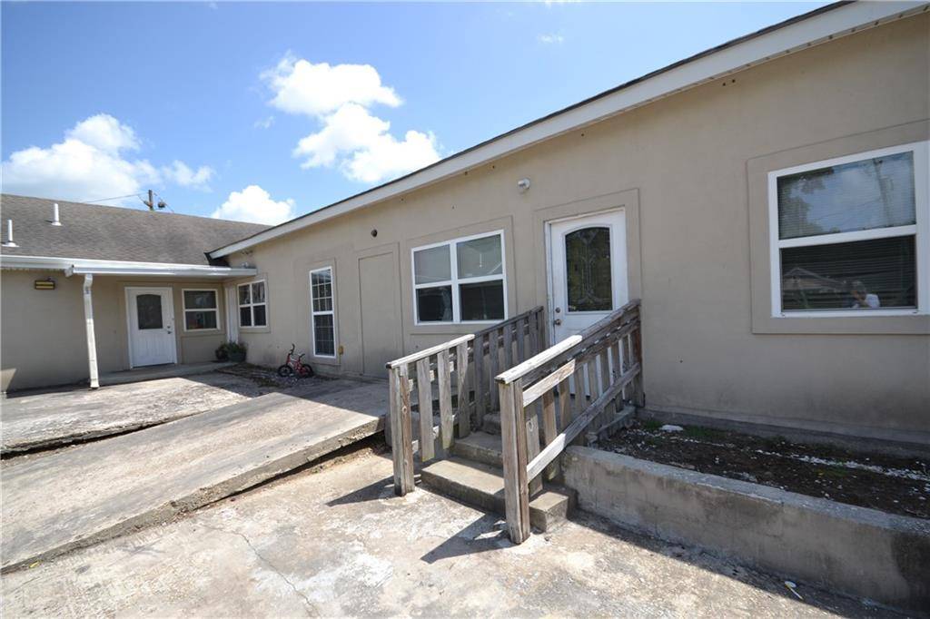St Rose, LA 70087,112 ST ROSE AVE #B