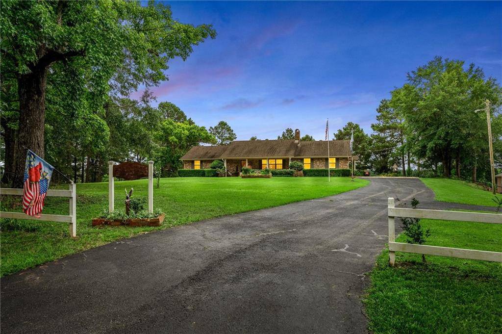 Coushatta, LA 71019,236 CHARLIE CANNON RD