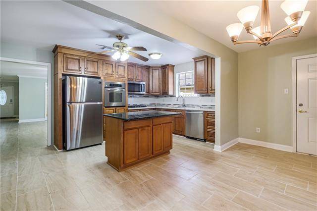 Metairie, LA 70005,925 E WILLIAM DAVID Pkwy