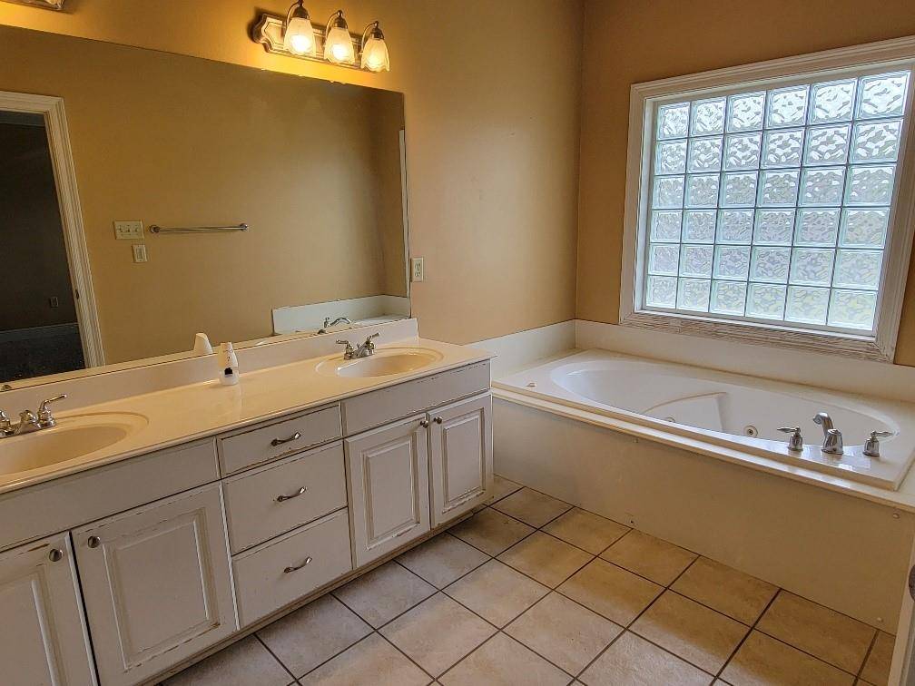 Pineville, LA 71360,121 NORTHVIEW DR