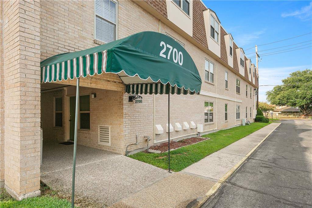 Metairie, LA 70002,2700 WHITNEY PL #826
