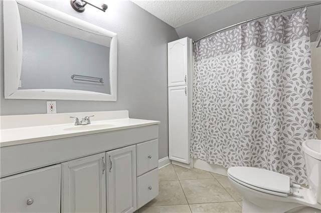 Lafitte, LA 70067,5080 BETTY MAE ST