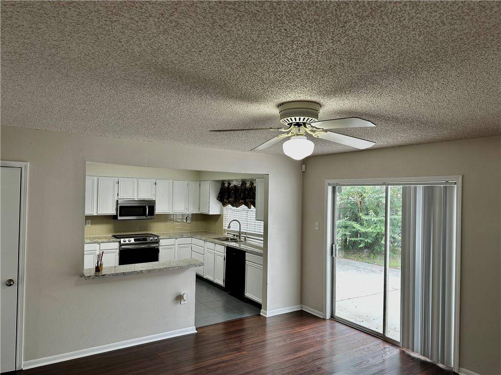 Slidell, LA 70460,527 QUEEN ANNE DR