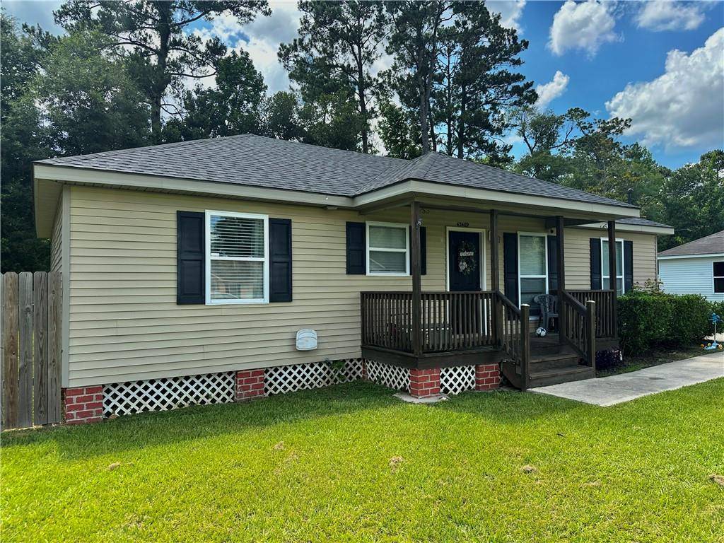 Ponchatoula, LA 70454,42489 PELICAN DR