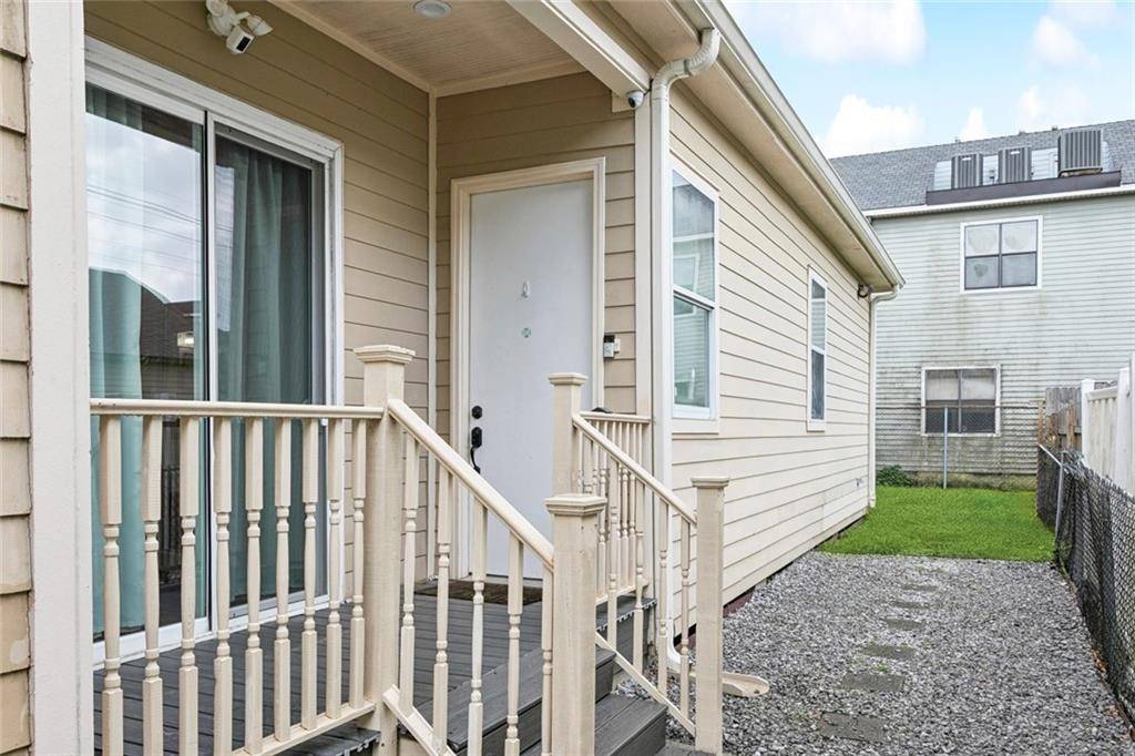 New Orleans, LA 70118,7320 FRERET ST #B