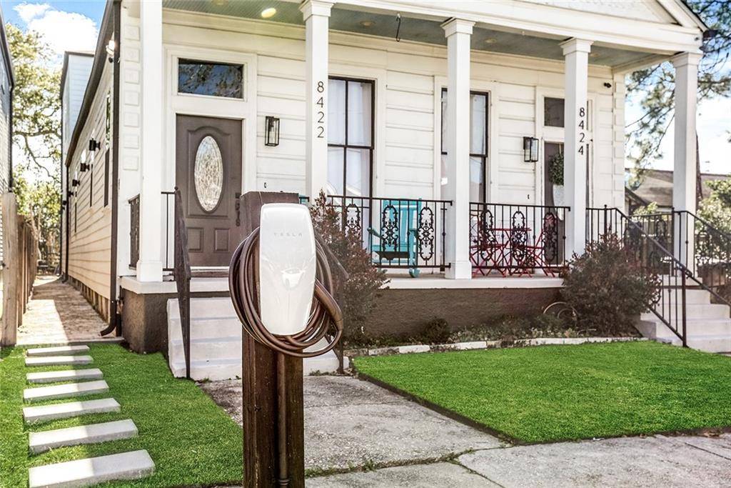 New Orleans, LA 70118,8422 HICKORY ST