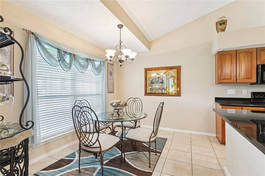 Marrero, LA 70072,2555 SANDPIPER CIR