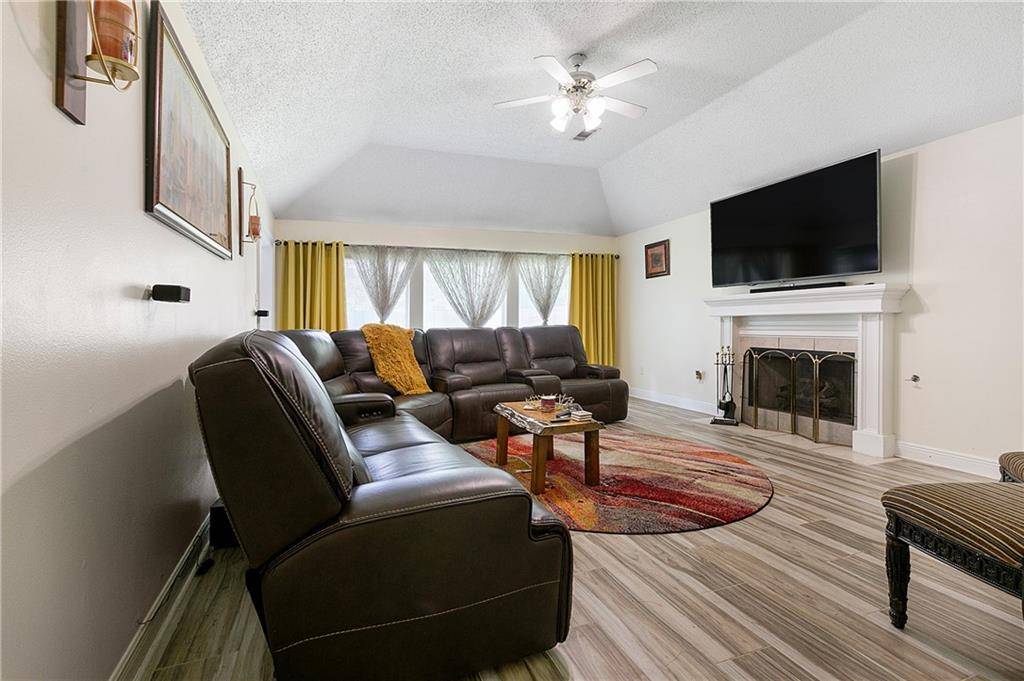 Slidell, LA 70461,104 WALES CT