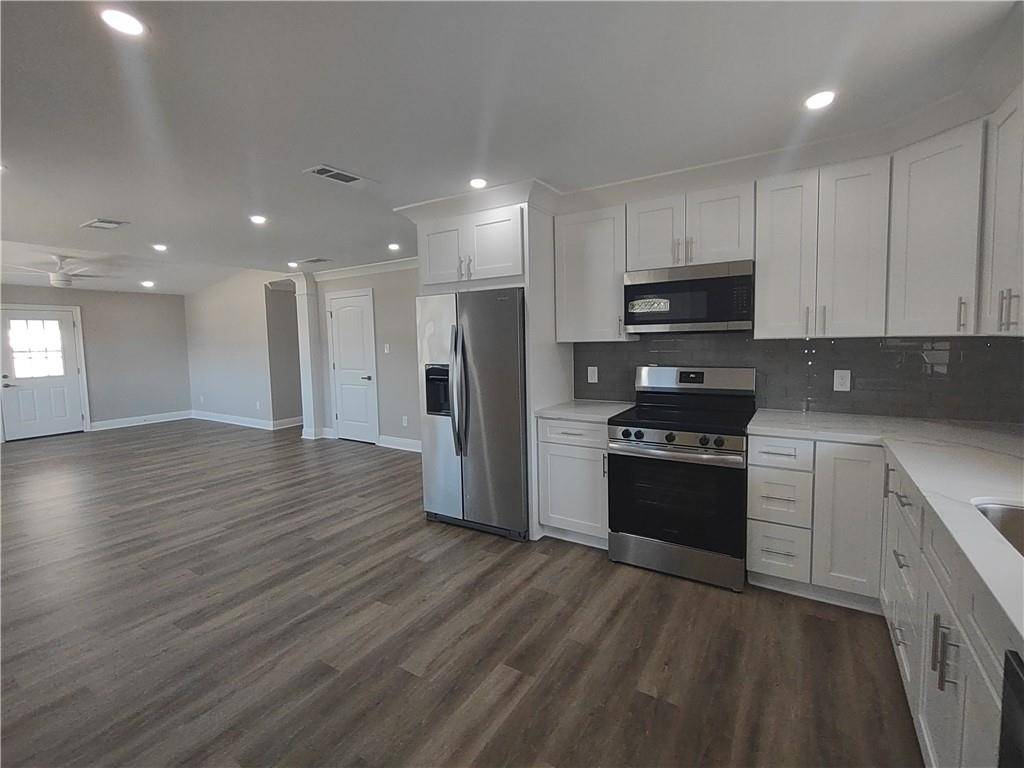 Luling, LA 70070,307 TALBOT DR