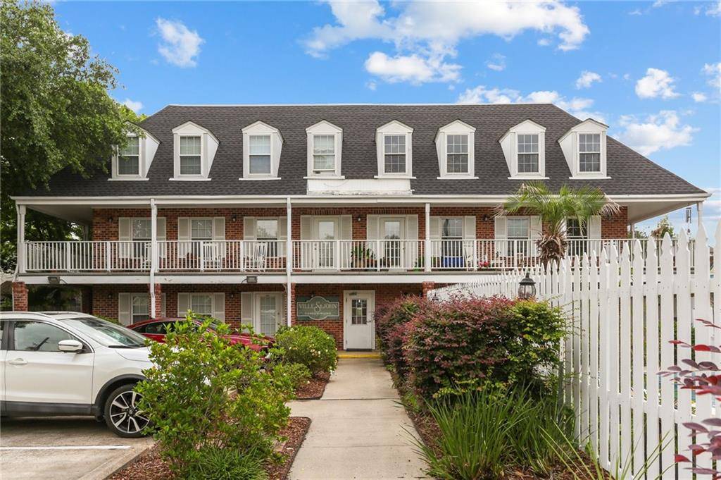 New Orleans, LA 70119,818 MOSS ST #309