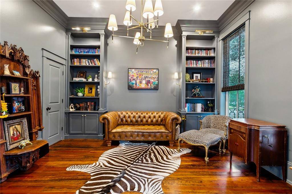 New Orleans, LA 70115,1026 VALENCE ST