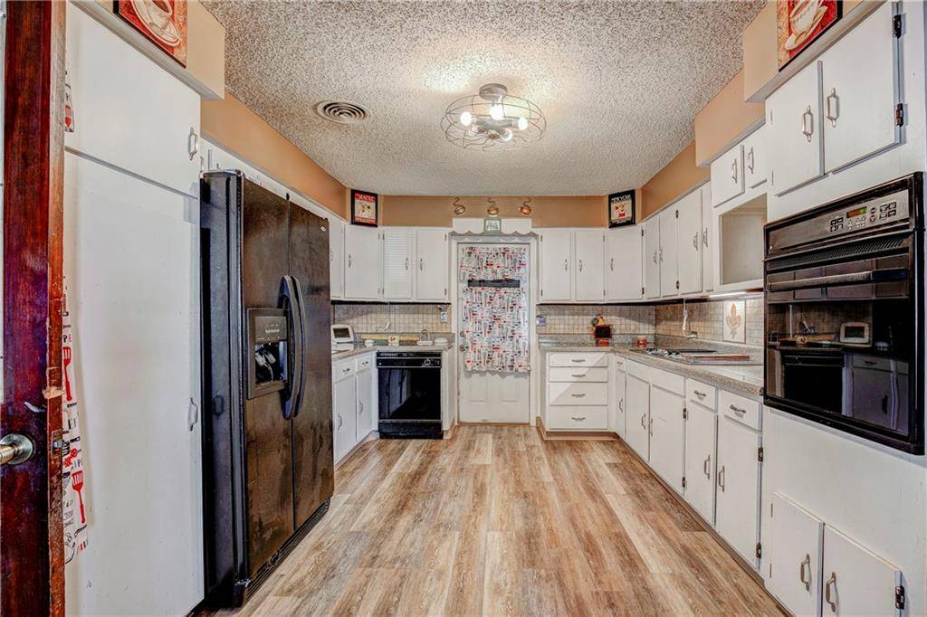 Norco, LA 70079,136 SAINT CHARLES ST