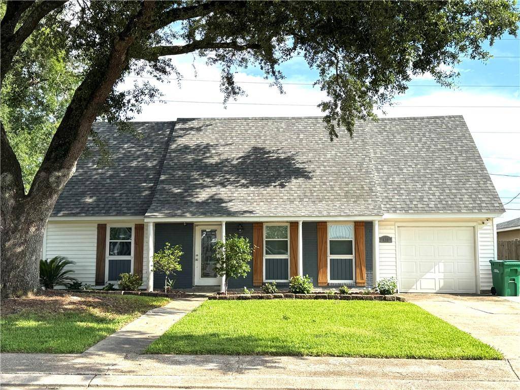 La Place, LA 70068,536 OAK ALLEE DR