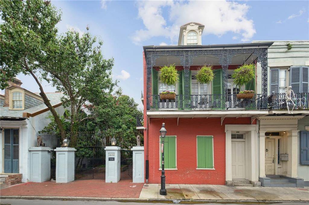 New Orleans, LA 70116,1022 ST PETER ST #312