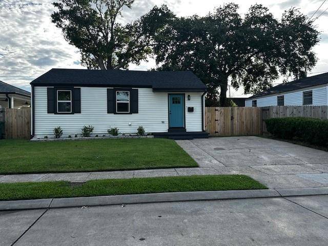 Metairie, LA 70001,1018 MARIAN AVE