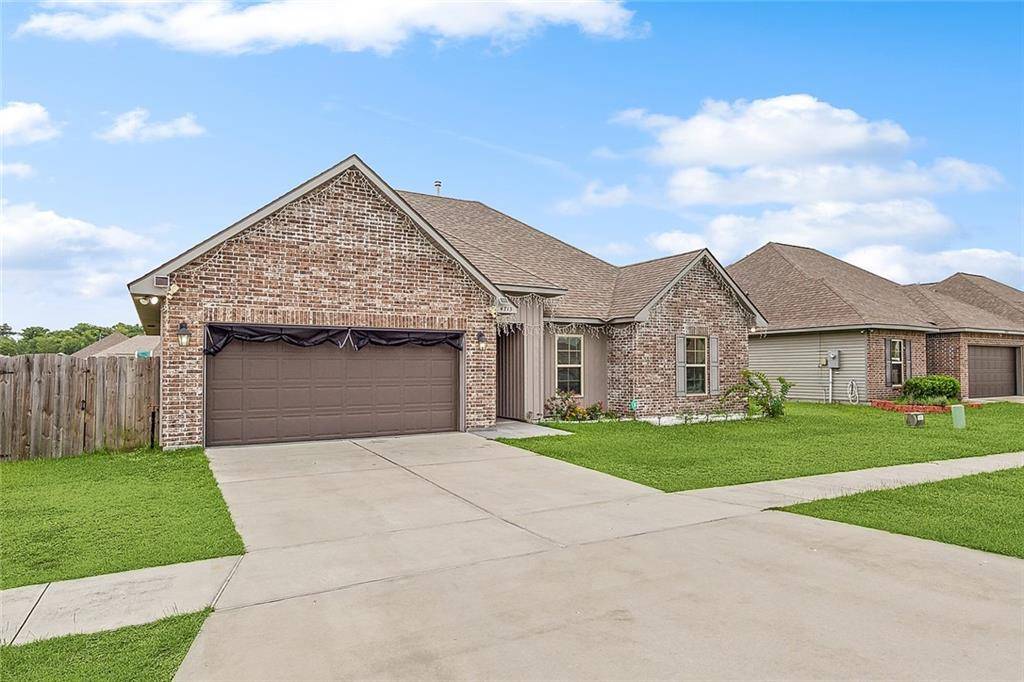 Marrero, LA 70072,4713 AMES BLVD