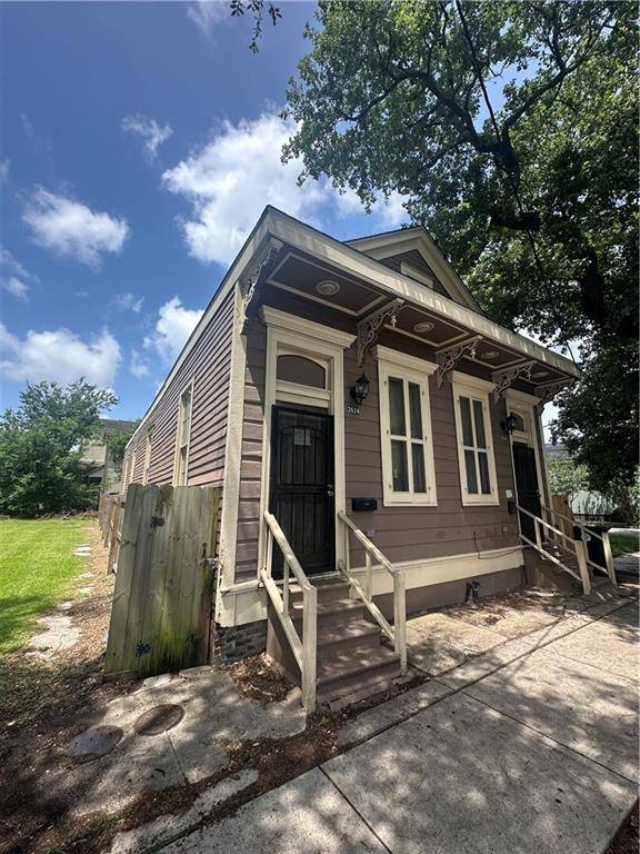 New Orleans, LA 70113,2624-2626 JACKSON AVE