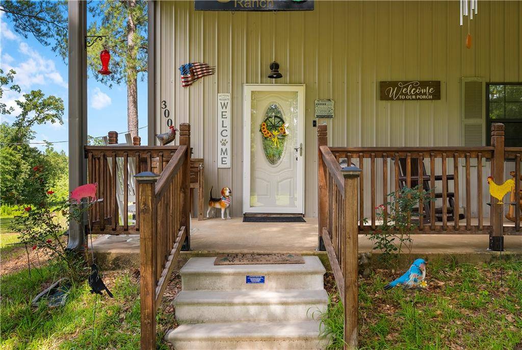 Trout, LA 71371,300 GRAY RD